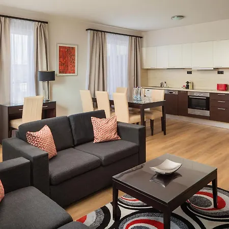 Escala Hotel & Suites-3